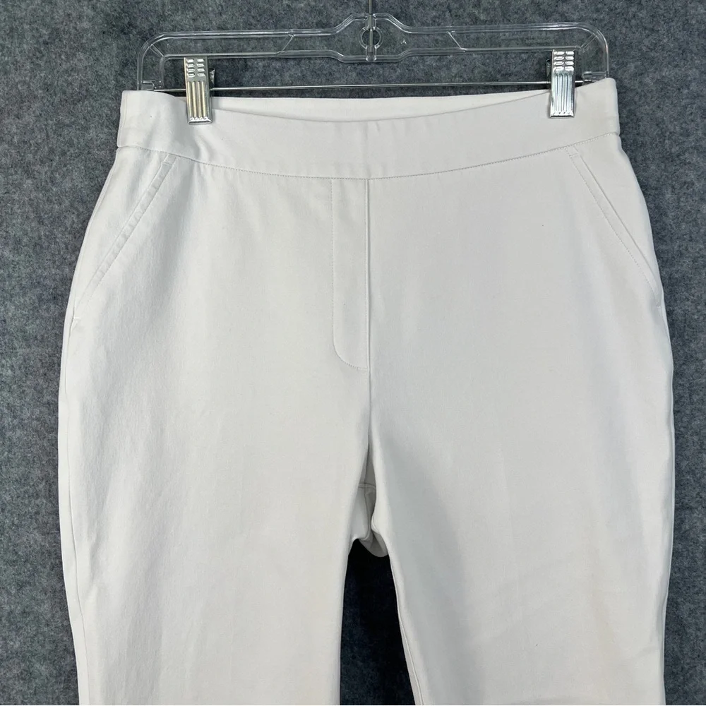 SPANX On the Go Kick Flare Pull On Pants in Classic White Size Medium